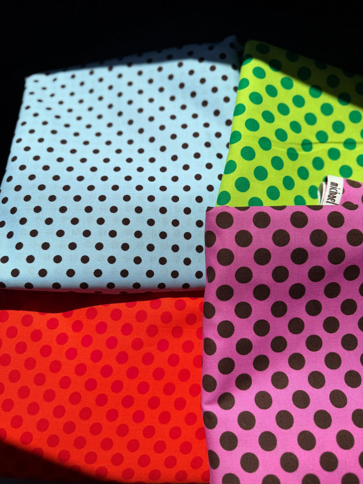 Polka Dots – Bandana de puntos para Perro en Varios Colores